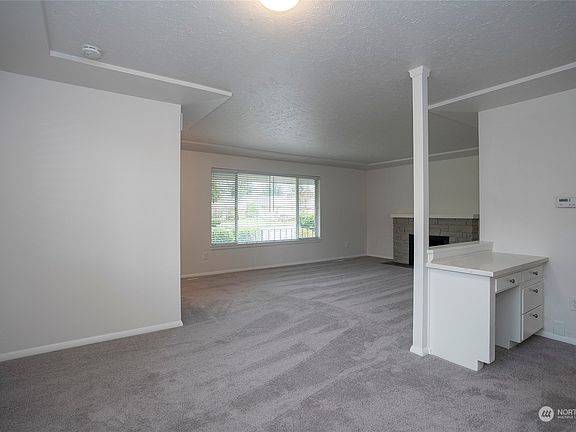 2nd image of 10424 Rainier Avenue SW