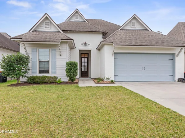 108 Timber Bark Rd, Lafayette, LA 70508