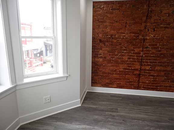 3rd image of 4516 N Colorado St #B