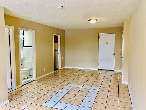 2nd image of 69 Croton Ave #Lm