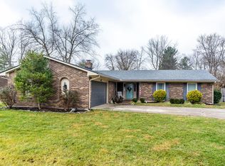 605 Squires Rd, Lexington, KY 40515
