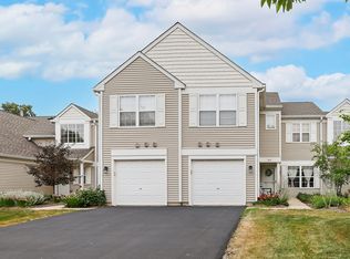 2803 Rutland Cir Unit 102, Naperville, IL 60564
