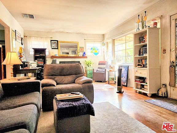 5th image of 5117 Topanga Canyon Blvd