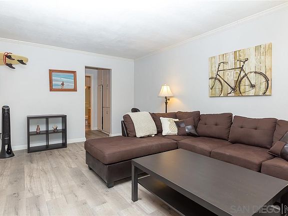 2nd image of 4750 Noyes St APT 115