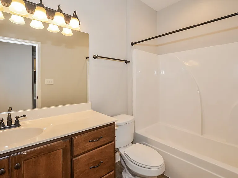 2647 Champion Hills Dr — Photo 17