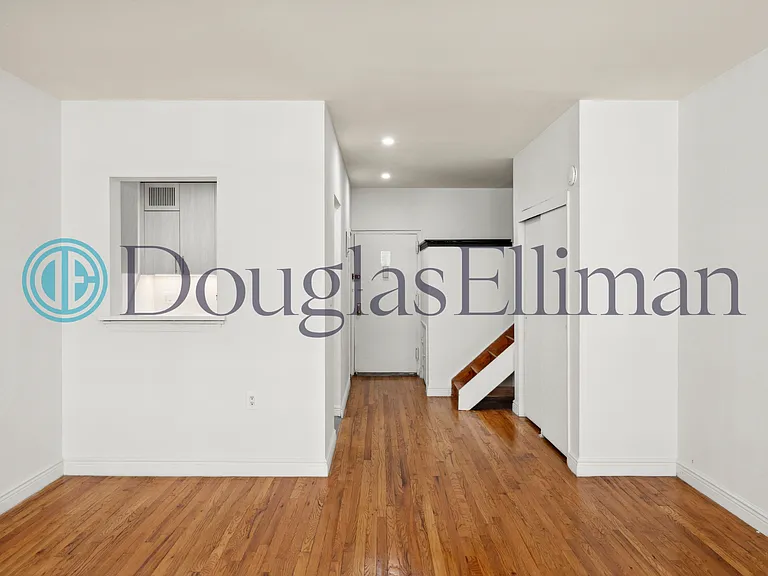 295 Park Ave S #6D — Photo 2