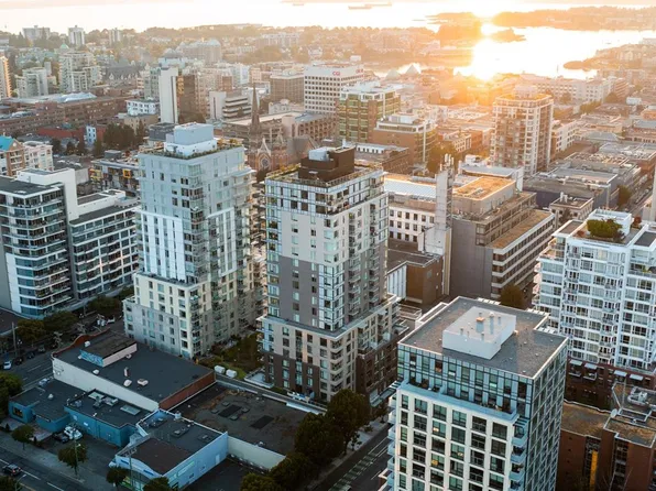 845 Johnson St #1002, Victoria, BC V8W 0G3