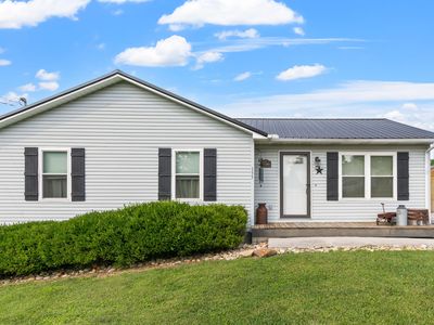 155 Kay Springs Cir, Jacksboro, TN, 37757