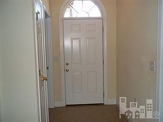 4th image of 614 Elfin Ct