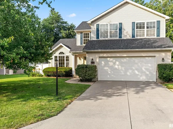 136 Cracklewood Ln, East Peoria, IL 61611