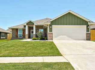 9504 Bexhill Dr, Yukon, OK 73099