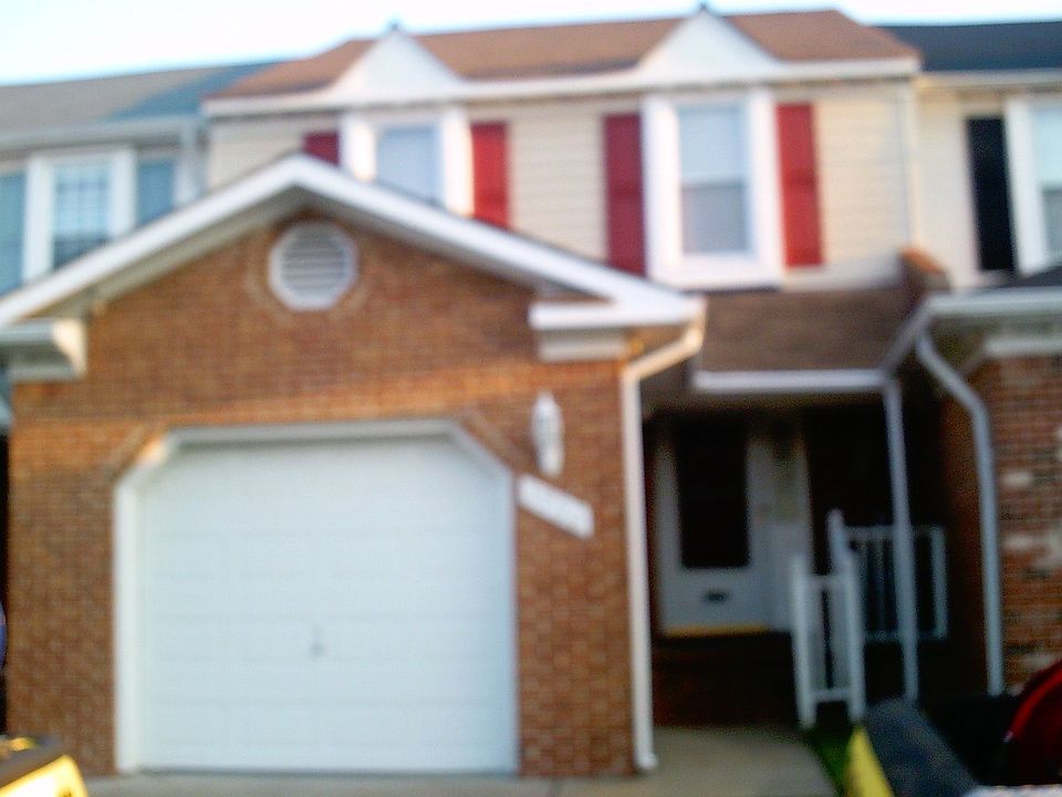 Front Of Home w/Garage