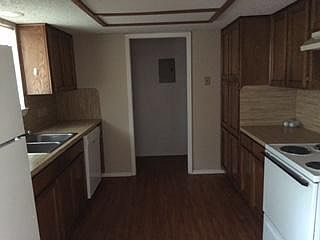 4th image of 236 Craddock Ave