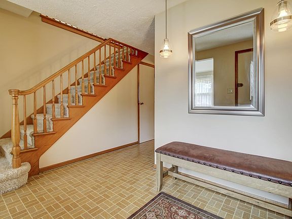 4th image of 7370 Gladiola Ave