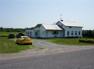 33652 Macomb Settlement Rd, Clayton, NY 13624