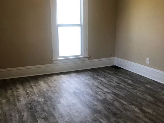 3rd image of 603 Hardin Ave APT C