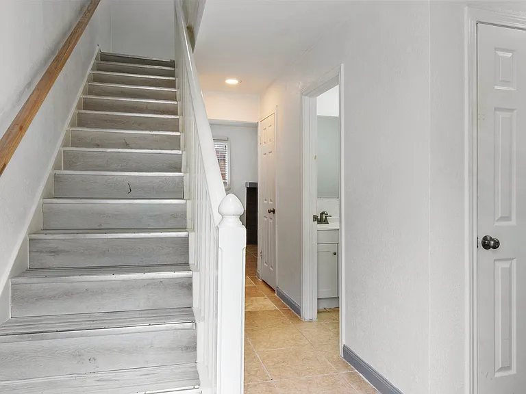 4620 San Jacinto St #C — Photo 12