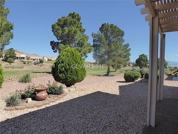 3rd image of 2545 Youngdale Dr
