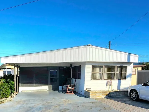 2003 Minnesota Ave, Bradenton, FL 34207