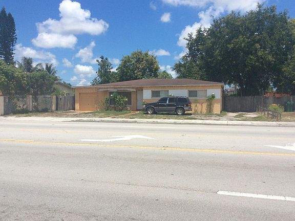4th image of 17635 NW 37th Ave