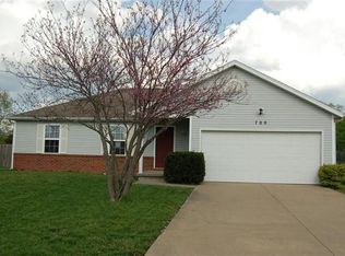 700 S Wrenwood St, Strafford, MO 65757
