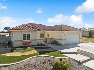 15083 Shady Elm Ln, Helendale, CA 92342