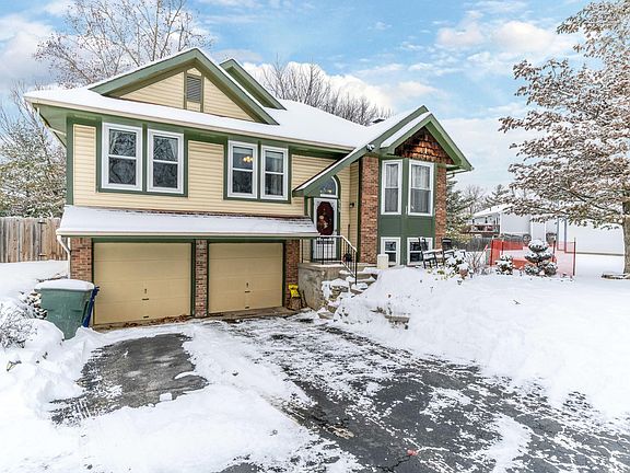 2nd image of 515 Corral Gate Ct