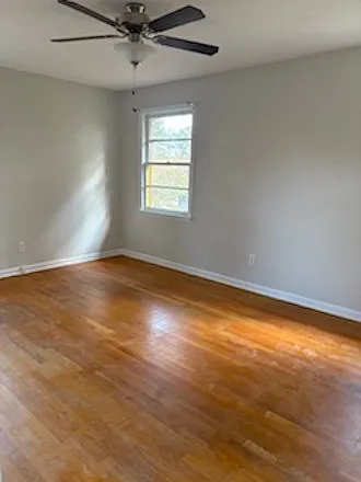 4018 Pine Cone Dr — Photo 12