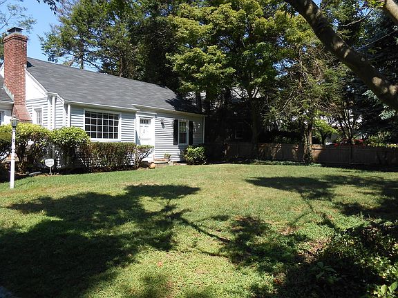 2nd image of 34 Marden Ave
