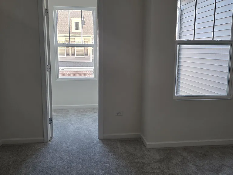 2270 Horseshoe Cir — Photo 8