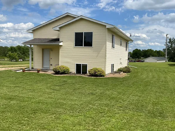 208 2nd St, Deer Creek, MN 56551