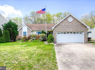 126 Inlet Ave, Manahawkin, NJ 08050