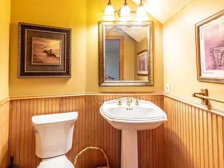 2524 Aspen Springs Dr — Photo 12