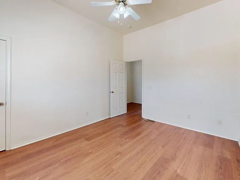 4302 Jeff Scott Dr — Photo 6