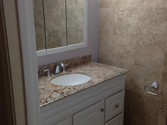 4th image of 430 N Armistead St APT T2