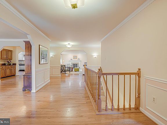 4th image of 15458 Meherrin Dr
