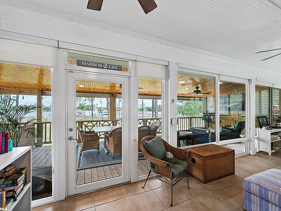 3rd image of 30976 Peninsula Dr