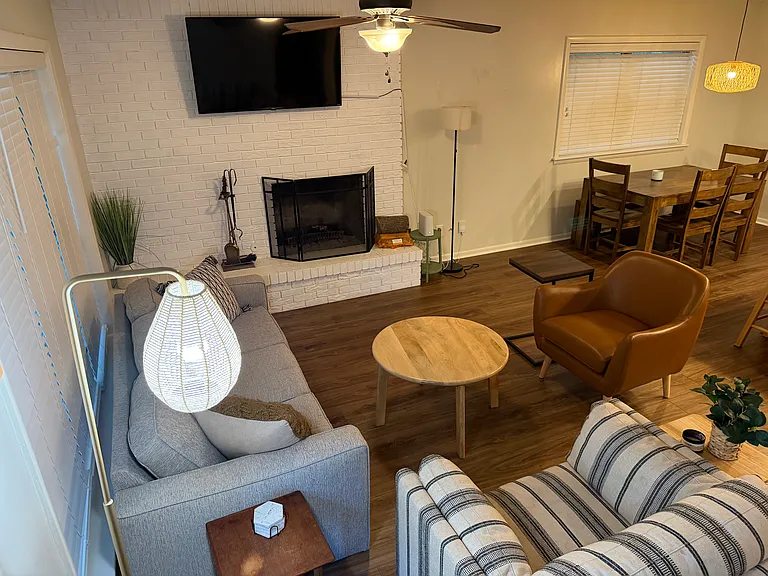 1230 N Lewis Ave #1230 — Photo 25
