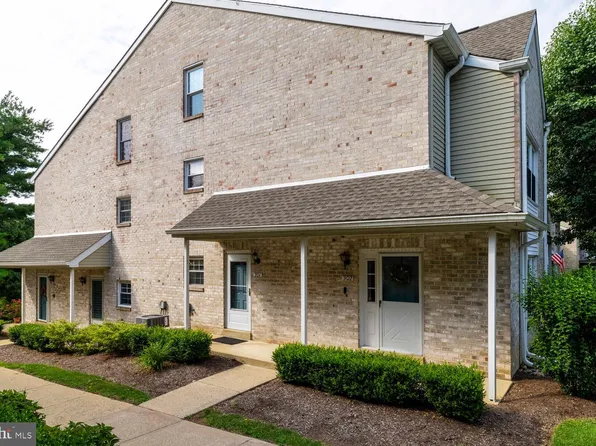 301 Glen Ln, Elkins Park, PA 19027
