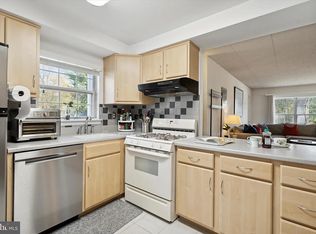 1615 Valley Glen Rd #164, Elkins Park, PA 19027