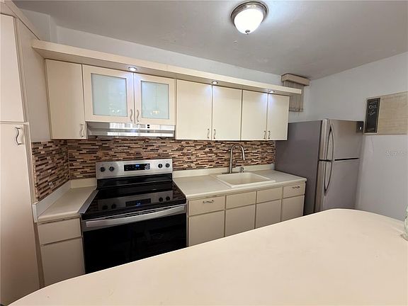 4th image of 274 Calle Uruguay APT 202