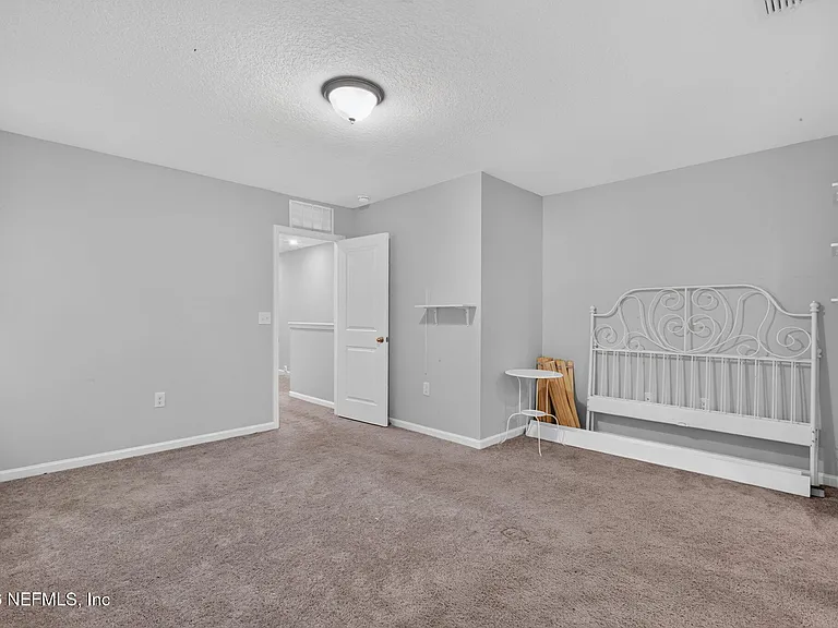 8069 Cheryl Ann Ln — Photo 26