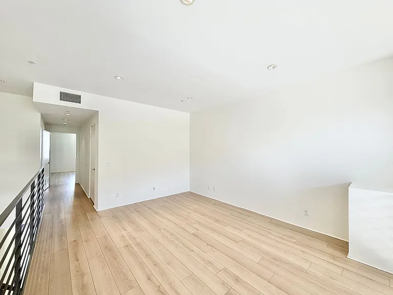803 N Palm Canyon Dr #8 — Photo 13
