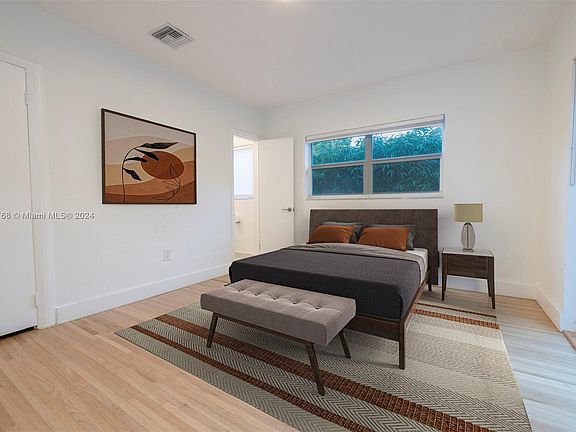 5th image of 6821 Capilla St