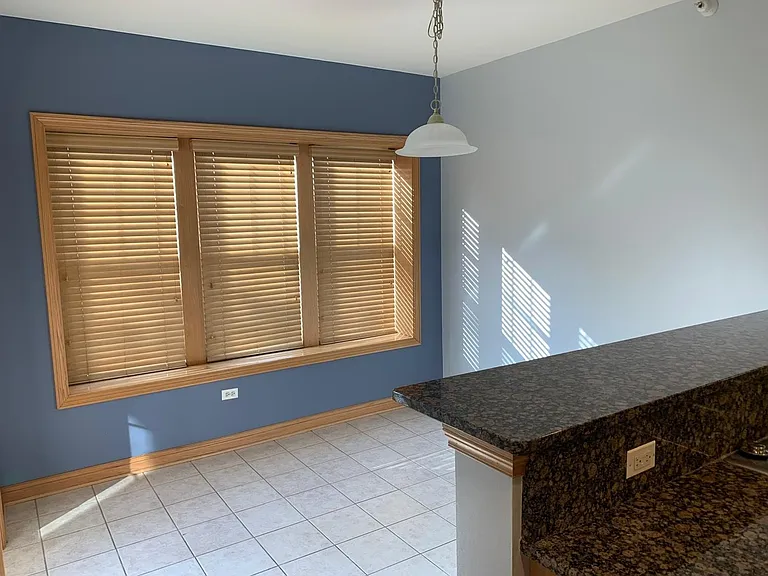 101 Pointe Dr #102 — Photo 18