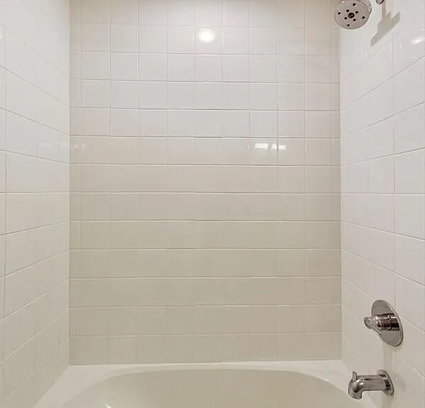 4045 Broadway — Photo 23