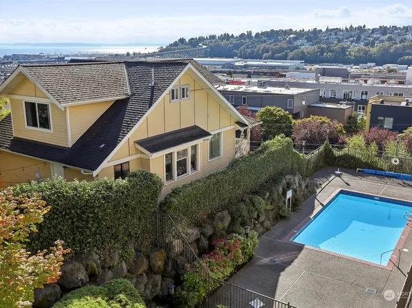 2253 Gilman Drive W #409, Seattle, WA 98119