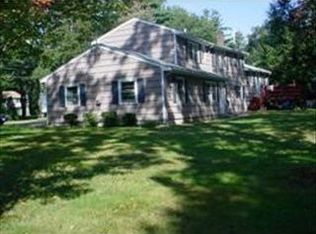 98 Wilmington Rd, Burlington, MA 01803