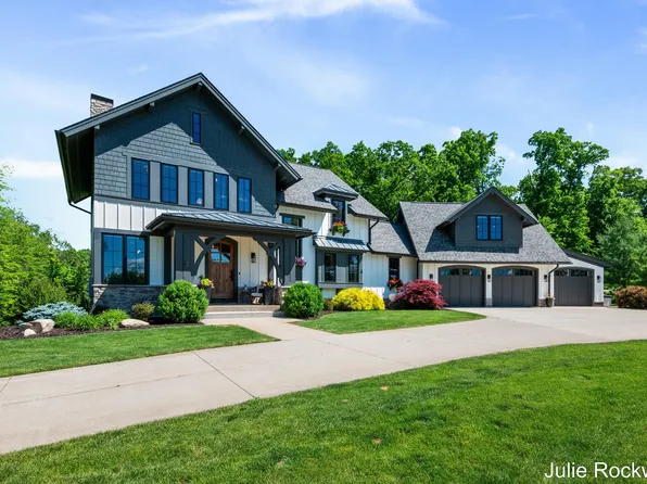 8279 Revado Hills Ct, Ada, MI 49301
