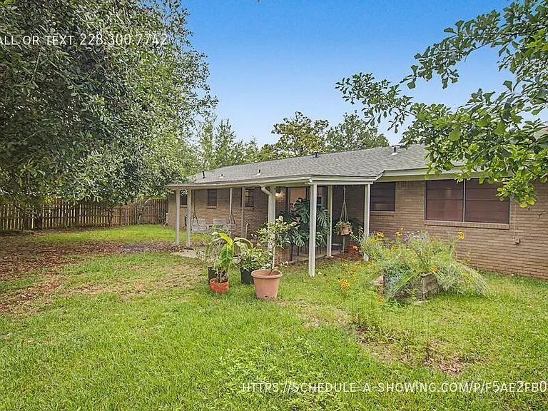 883 Rustwood Dr — Photo 15